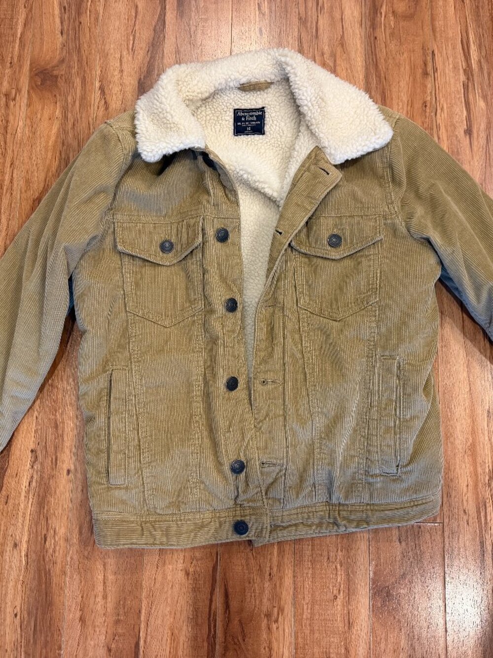 Abercrombie & Fitch Men’s Corduroy Trucker Jacket Sherpa-Lined in Tan XS